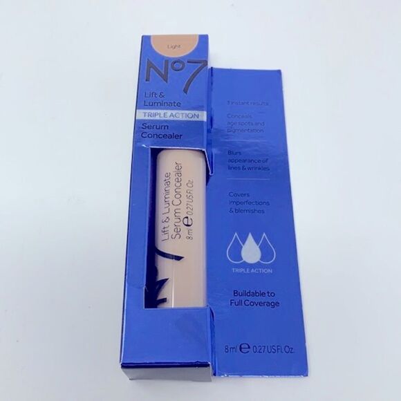 No7 Lift & Luminate Serum Concealer Light - Picture 3 of 7